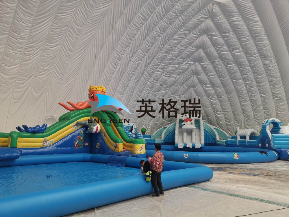 氣膜搭建的室內(nèi)水上樂(lè)園，你心動(dòng)了嗎？